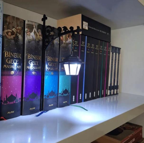Lantern Style Library Light